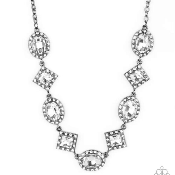 Paparazzi Jewelry Accessories - Diamond of the Season - Black Necklace - Vintage - Picture 2 of 6